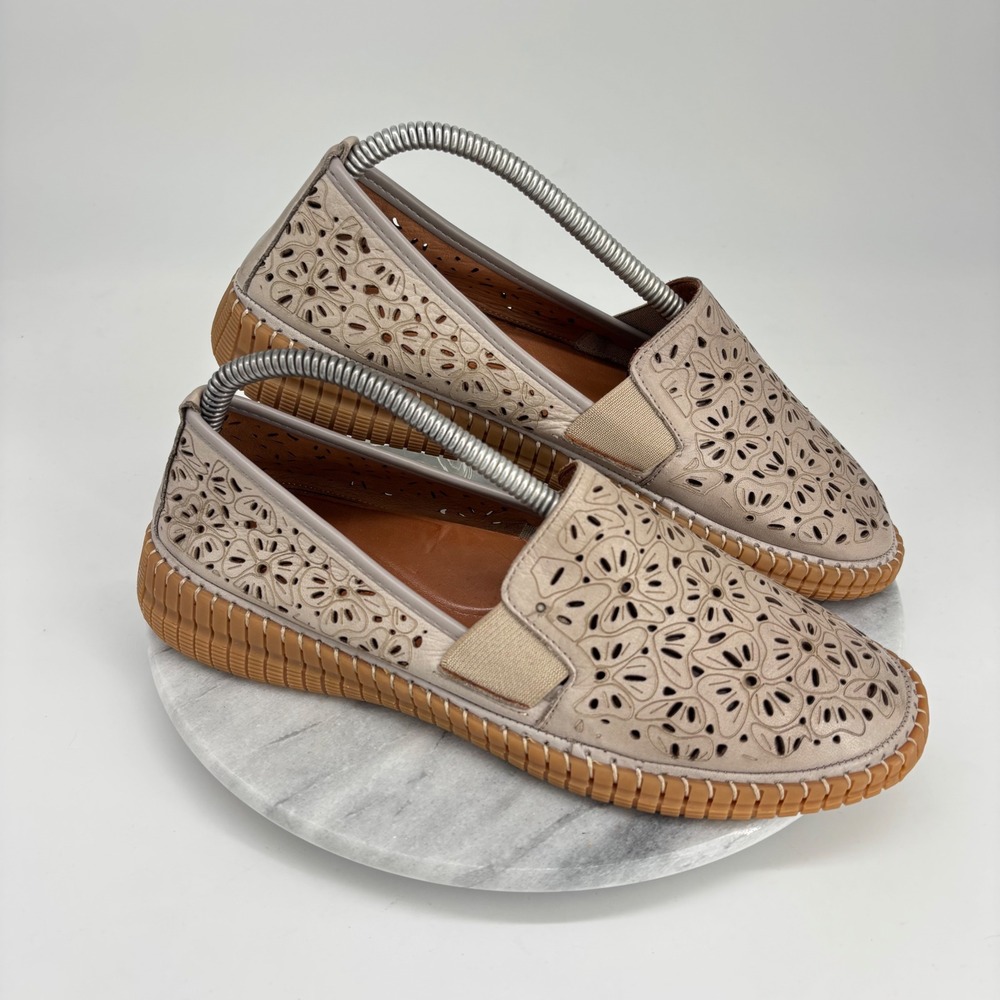 Spring Step Loafers Womens 41 Tan Leather Boho Floral Slip On Shoes